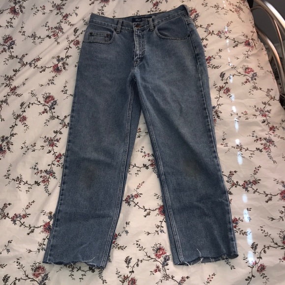 medium wash boyfriend jeans - Picture 1 of 2